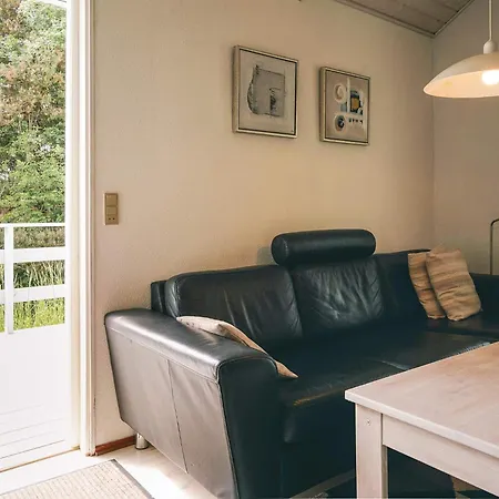 Seaside Haven In - By Traum Holiday home *