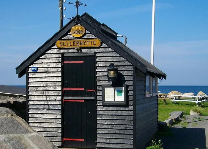 בית נופש Seaside Haven In - By Traum Vang (Bornholm)